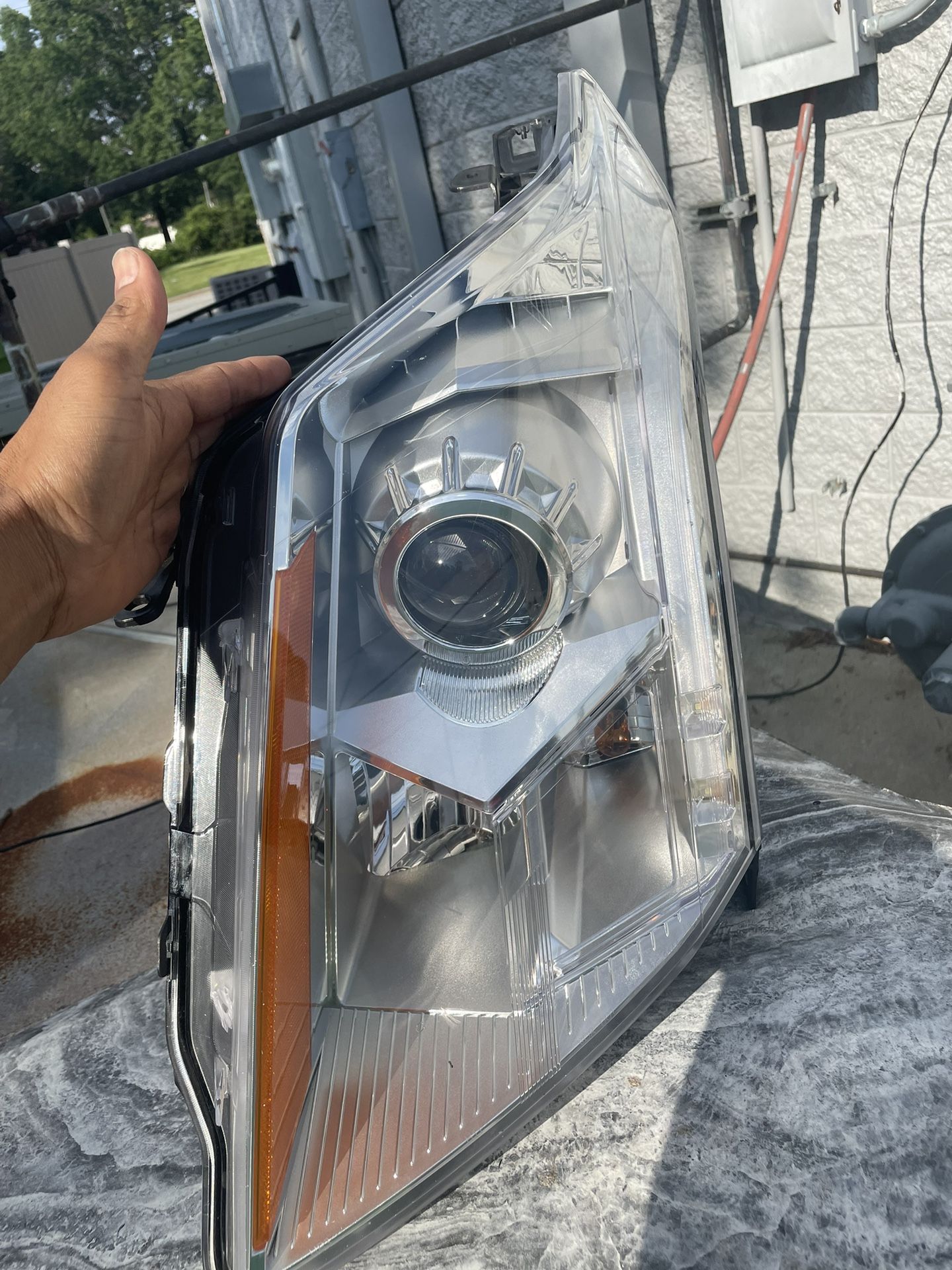 Headlight Left For 2014 Cadillac XRX