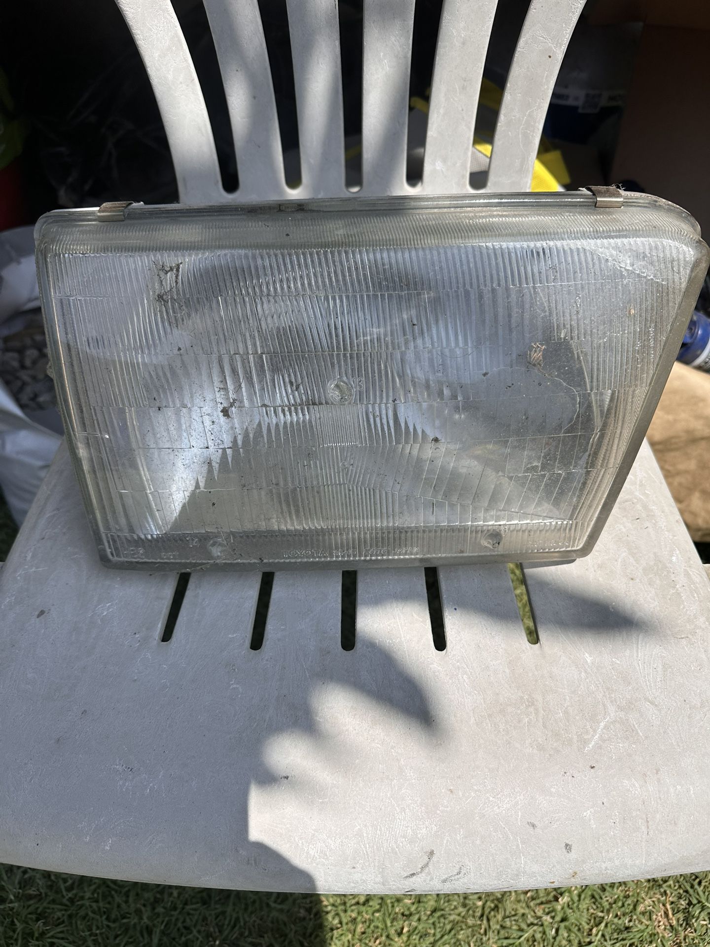 Toyota 4runner 96 - 2000 Headlight