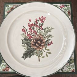 Pottery Barn Christmas Salad / Dessert Plates