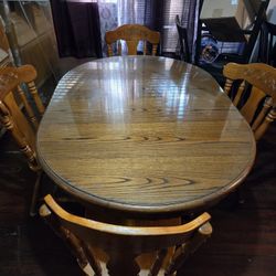 Dining Room Table 