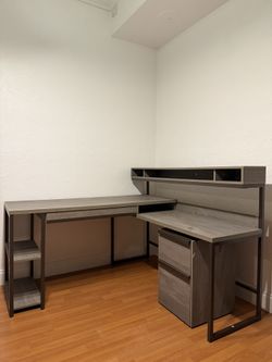 Modern L-Shaped Corner Desk w/ Hutch, Shelving, and Drawer Cabinet Color: Gray Oak / Weathered Wood Frame: Matte Black Metal Legs