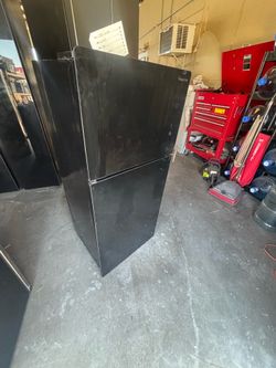 MAGIC CHEF RV REFRIGERATOR 12V