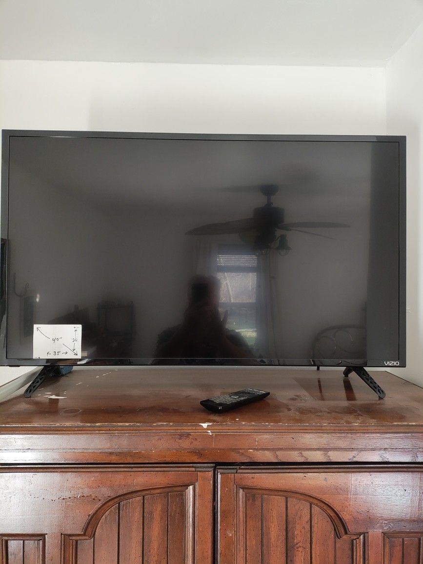 Vizio 40 Inch Tv