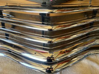 1946 Cheverolet grill and guard