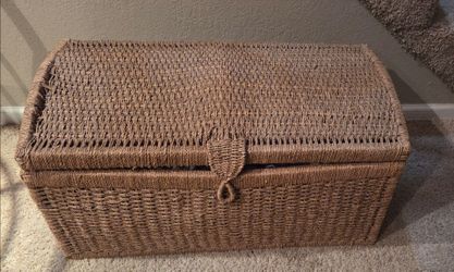 Woven Seagrass Storage Trunk
