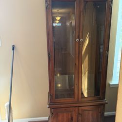 Cabinet With Glass Shelves 