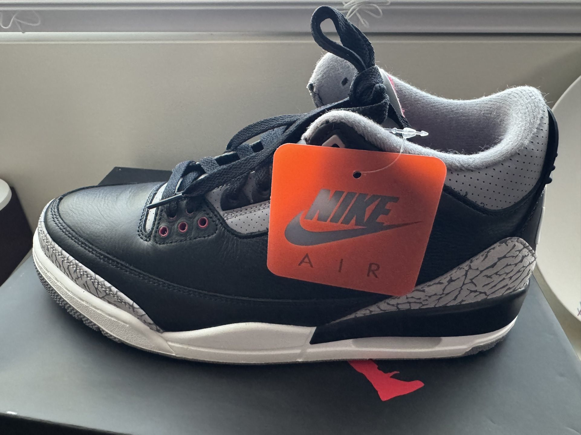 AIR JORDAN 3 RETRO