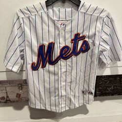 Kids’ New York Mets David Wright Majestic White Big & Tall Alternate Cool Base Replica Player Jersey – Size 8 