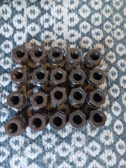 Lug Nuts