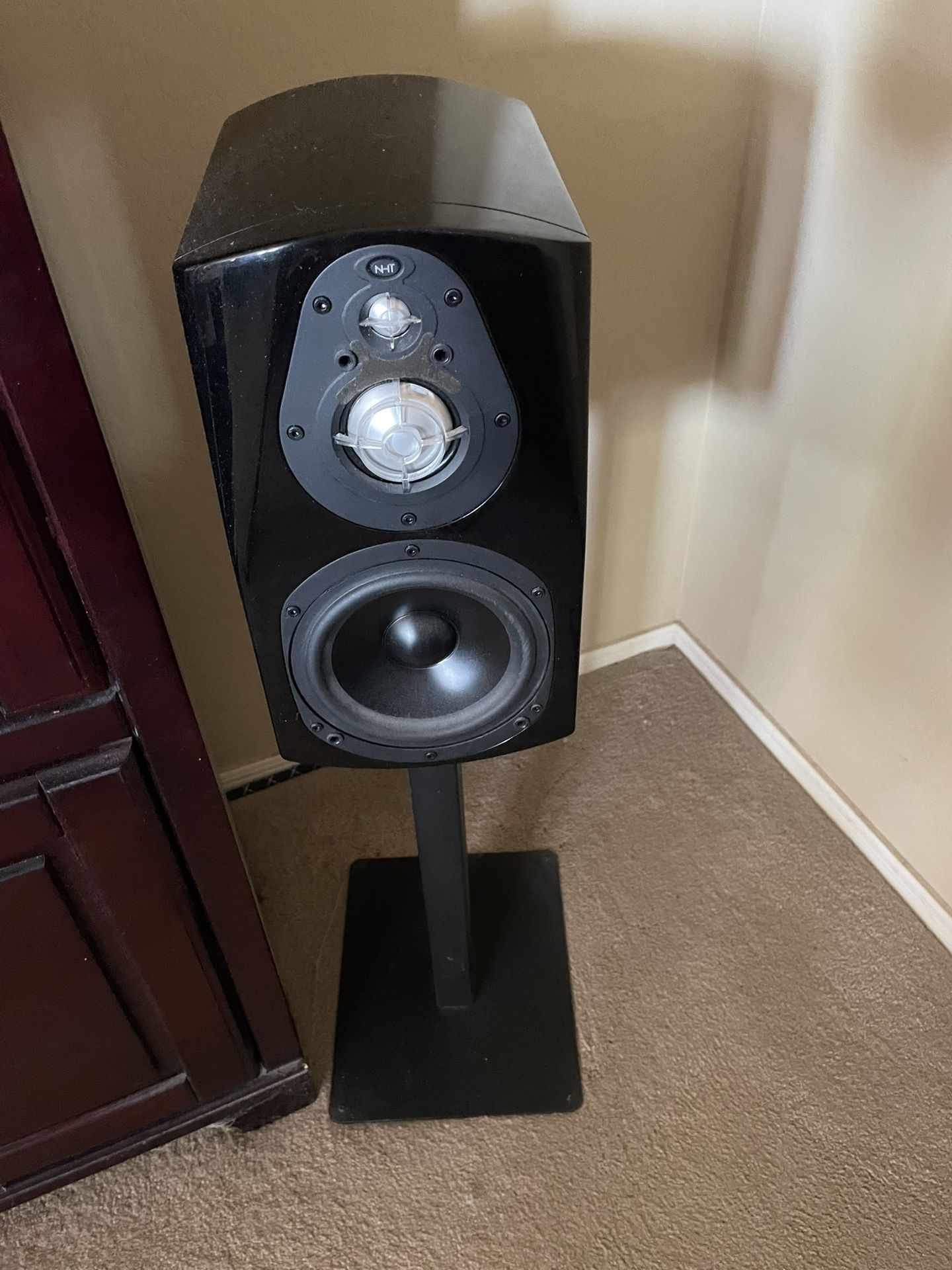 NHT Classic 3 Speakers Pair