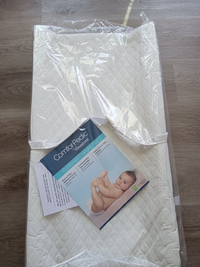 Comforpedic Contoured Changing Pad By Beautyrest 