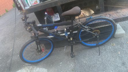Genesis Mountain Bike with Shimano Drivetrain