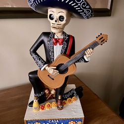 Day of the Dead Statue