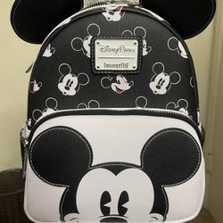 Loungefly Mickey Mouse  backpack