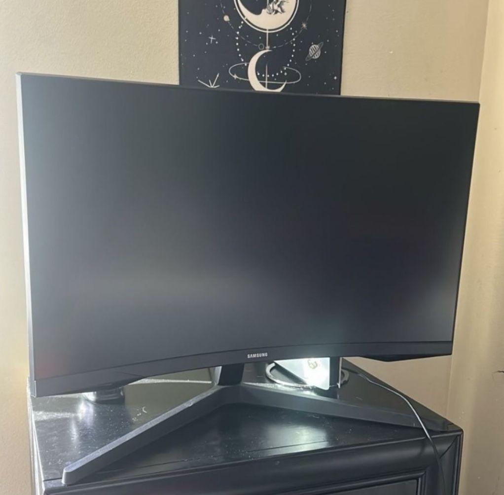 Gaming Monitor / Keyboard