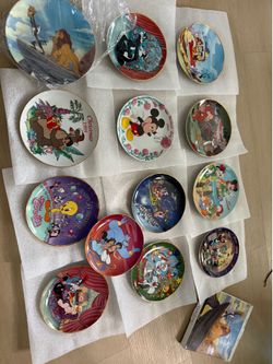 Vintage collection plates