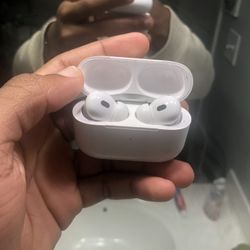 AirPod Gen 2