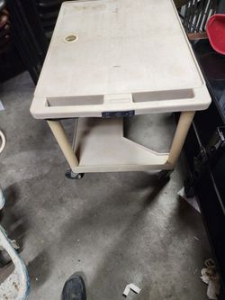 Utility Cart With Electrical Outlets Thumbnail