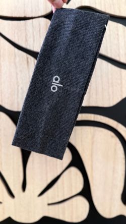 Alo Headband