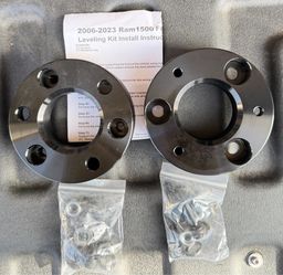 06-23 Ram 1500 4WD 2” Leveling Kit
