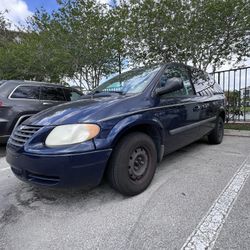 2002 Chrysler Town & Country