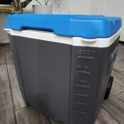 Igloo Cooler On Wheels