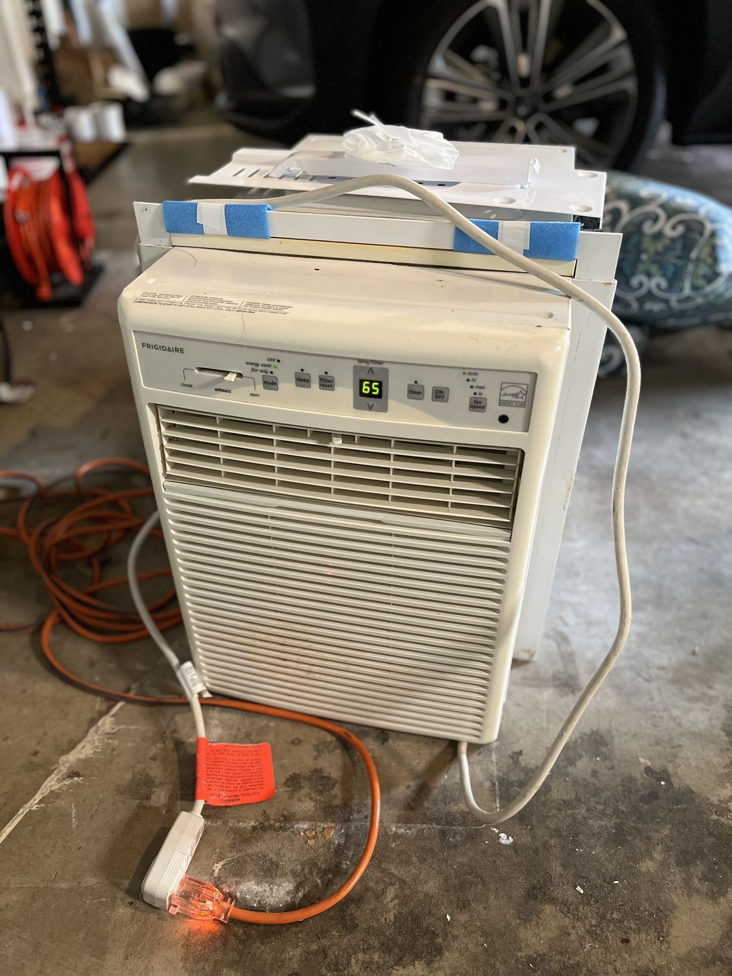 Frigidaire Window A/C Unit