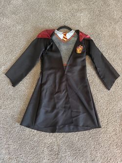 Kids Halloween costumes $5-10, Hermoine, Wonder Woman, Rey, Moana, Princess Jasmine