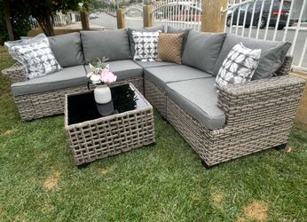 Patio set outdoor furniture new in the box