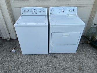 Kenmore Washer and Dryer - Electric 3 Pronged