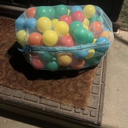 Plastic Balls 