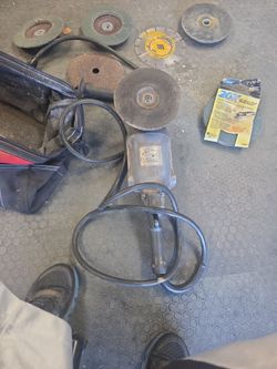 Black& decker professional  angle  sander
