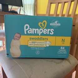 Newborn Pampers Swaddlers