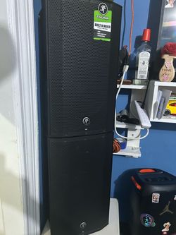 Mackie Thump Powered Speaker with Built-In Mixer