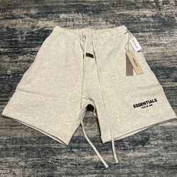 Light Oatmeal Essential Shorts