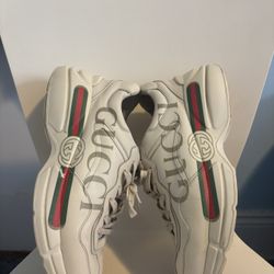 Gucci Rhython Vintage Logo - Model 500877 (Men Size 10.5, Used)