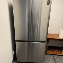 FRIDGE - Like New Samsung Fridge Stainless Steal