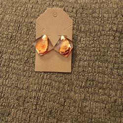 Gold Leaf Stud Earrings 