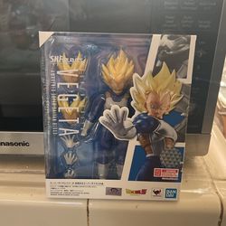  S.H. Figuarts Super Saiyan Vegeta
