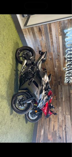Ninja 650 abs