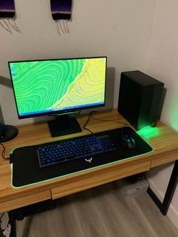 Gaming PC + Setup