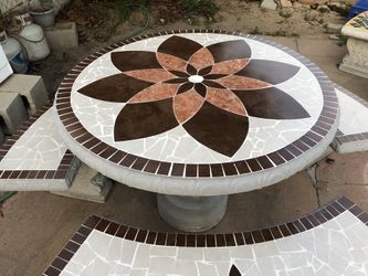 Patio table
