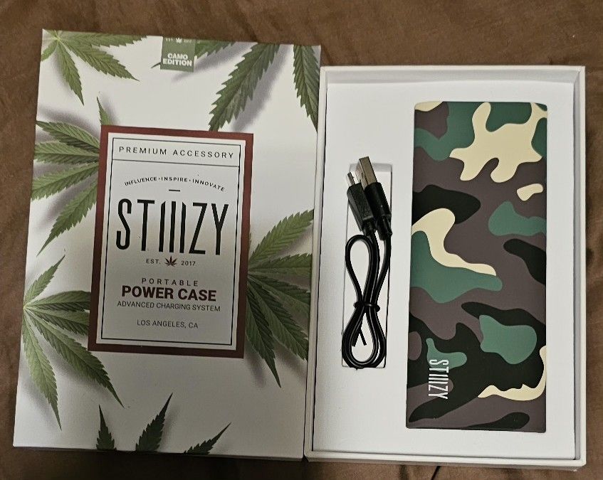 Stiiizy Portable Camo Power Case