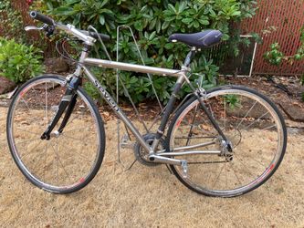 Seven id8 titanium/carbon bike
