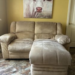 Loveseat Recliner    FREE!!!!