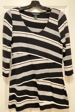 White House Black Market Top Size XS-S