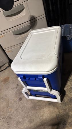 Igloo Wheeled Cooler