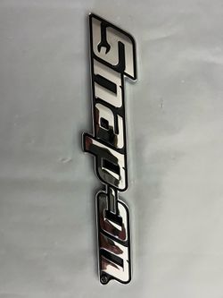 SNAP-ON TOOL BOX LOGO EMBLEM, 8" LONG, BAND NEW SNAP-ON 20.3