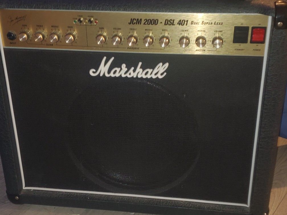 Marshall Jcm2000 tube amp