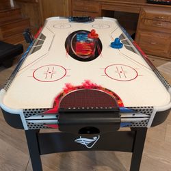 Air Hockey Table